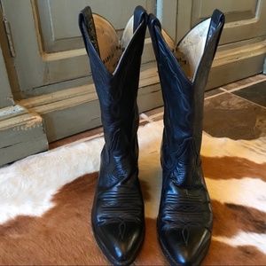 Navy Blue Ladies Larry Mayhan Cowgirl boots vintage from 80's and so cool!
